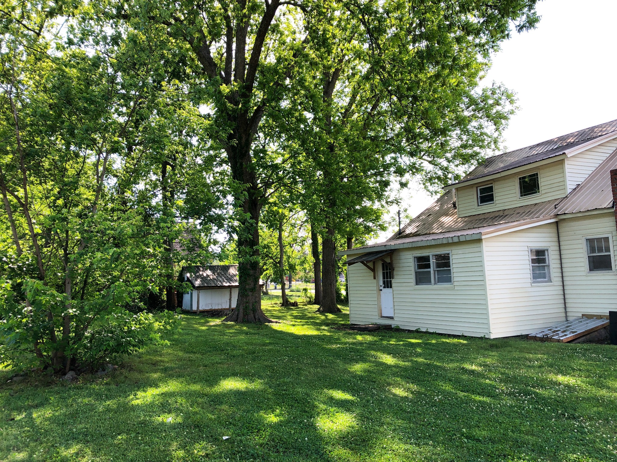301 Bennett Street Decherd TN 37324