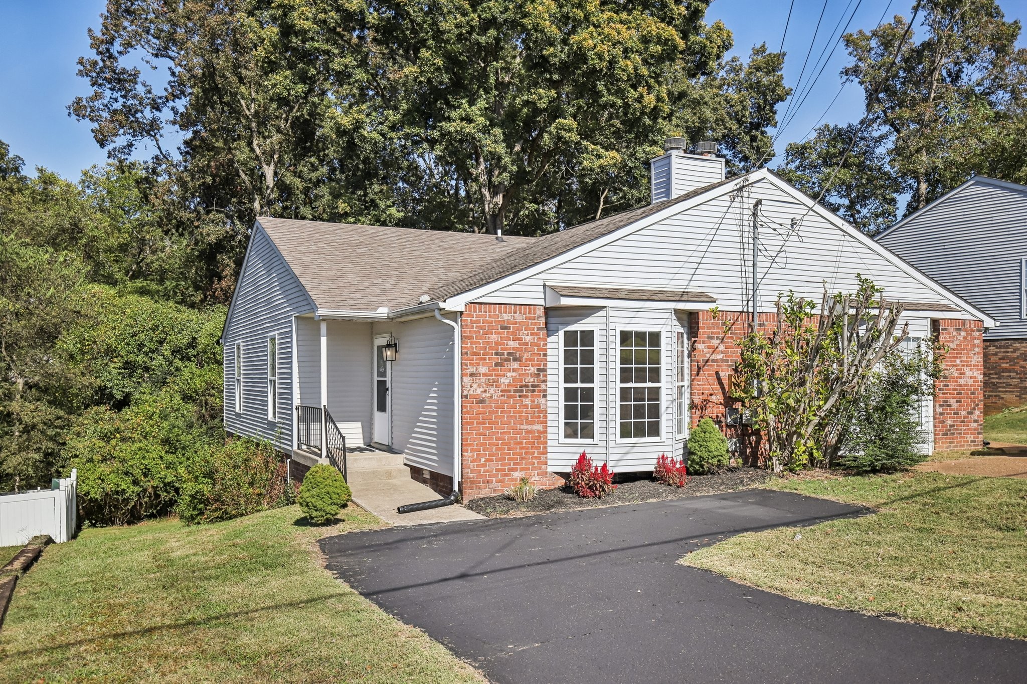 1110 Cabana Drive Nashville TN 37214