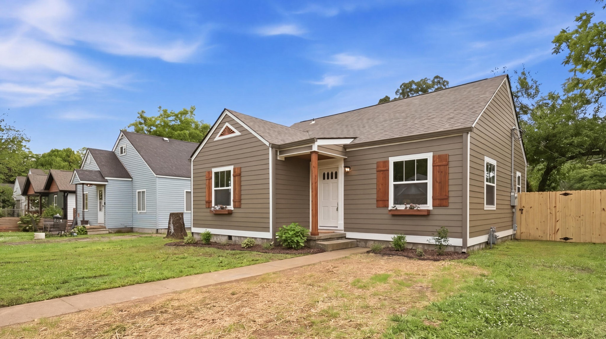 2202 Chamberlain Avenue Chattanooga TN 37404