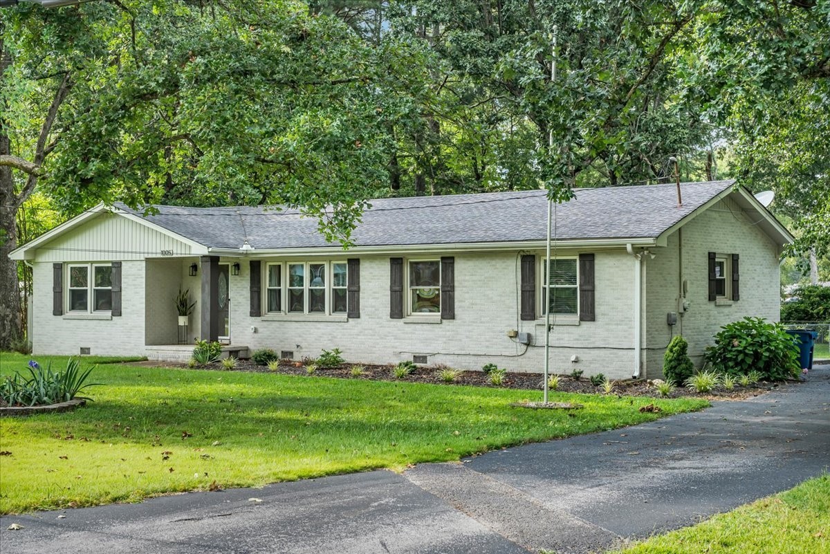 1005 Keylon Street Manchester TN 37355