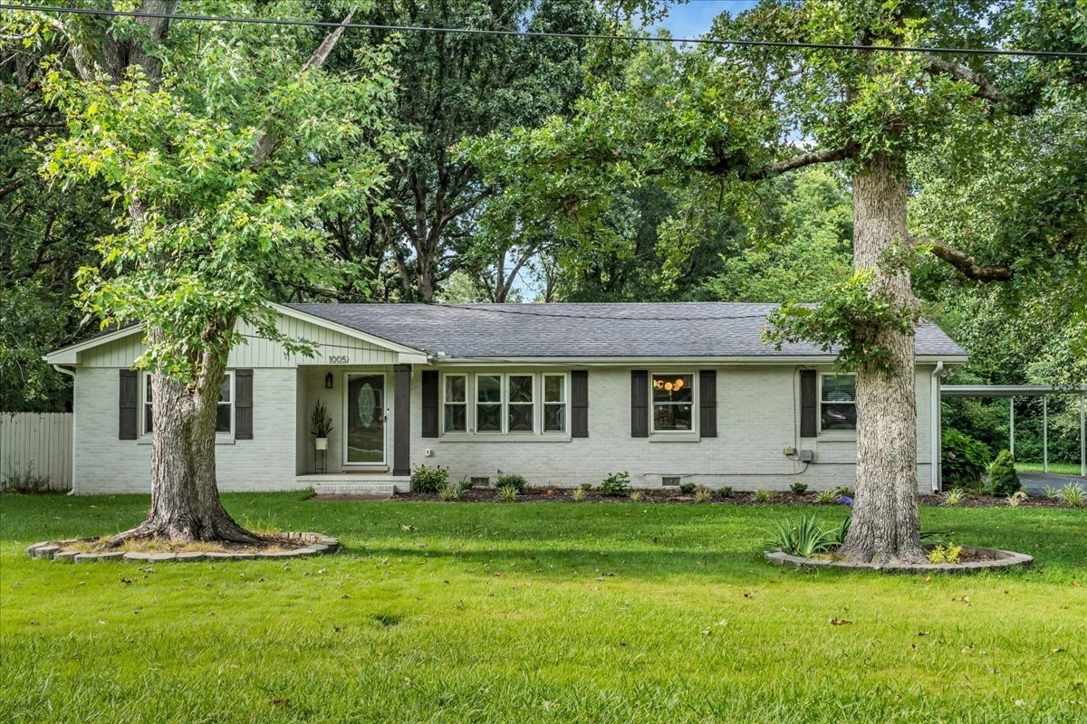 1005 Keylon Street Manchester TN 37355