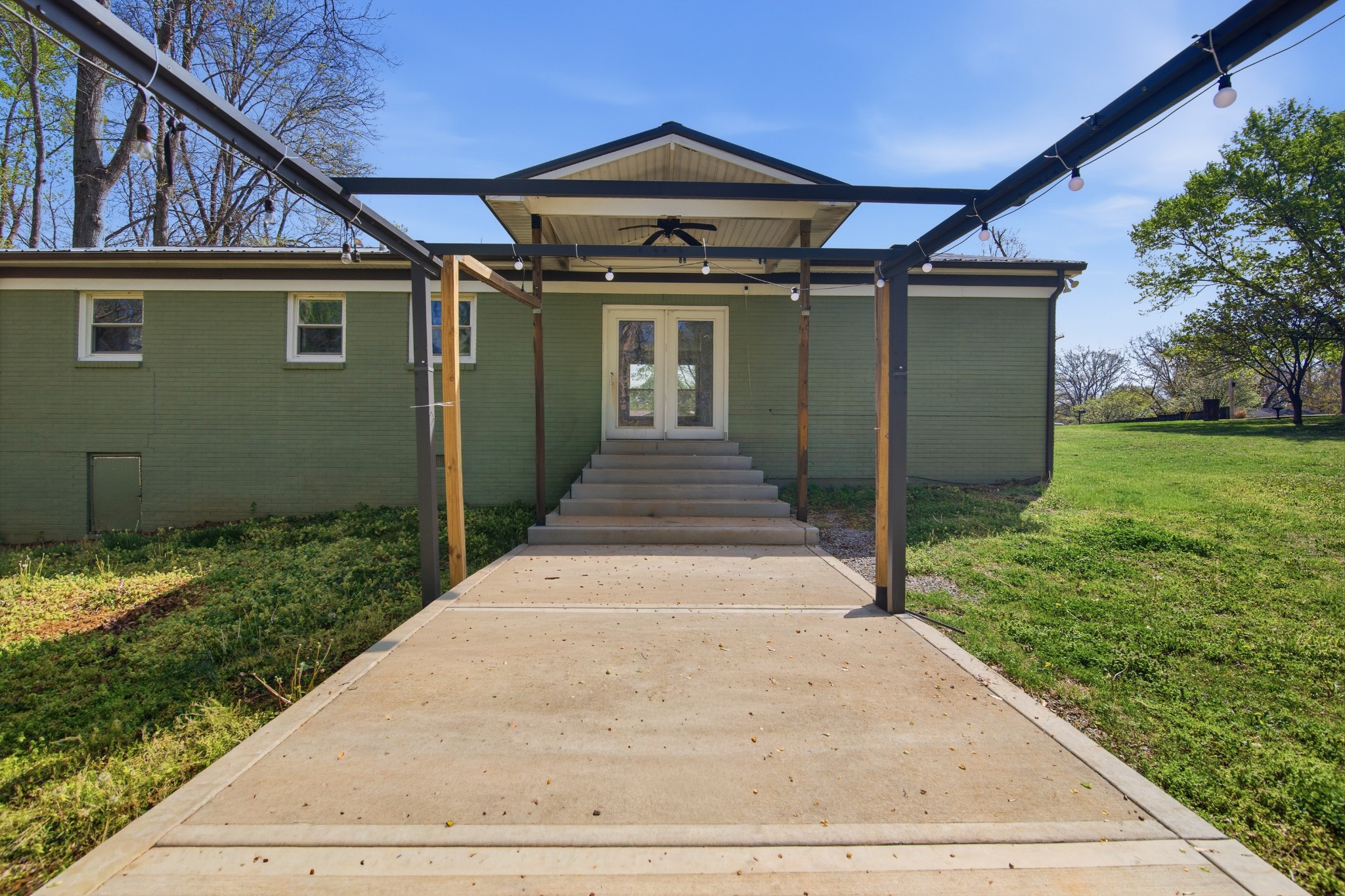 1007 Pinewood Court Ashland City TN 37015