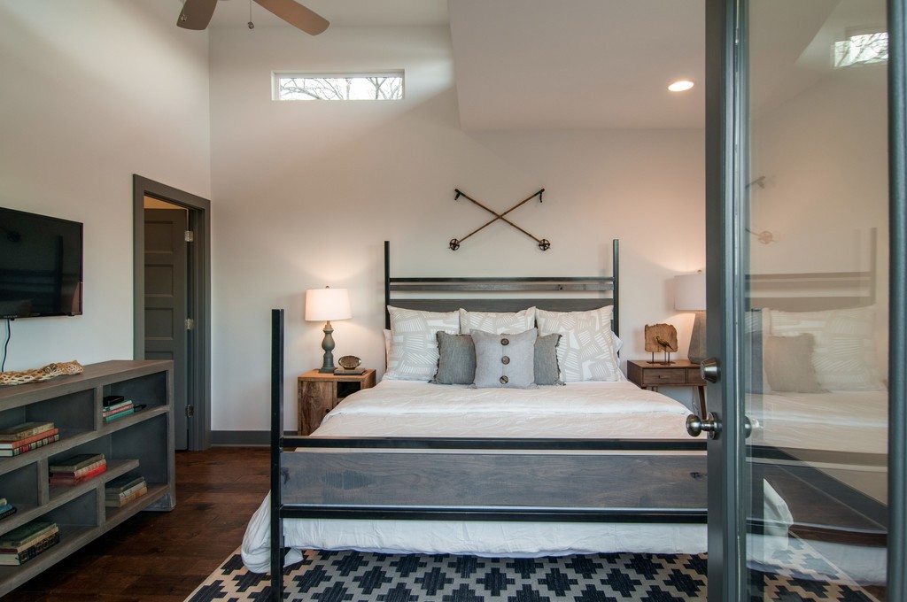 1202 Jackson Street Nashville TN 37208