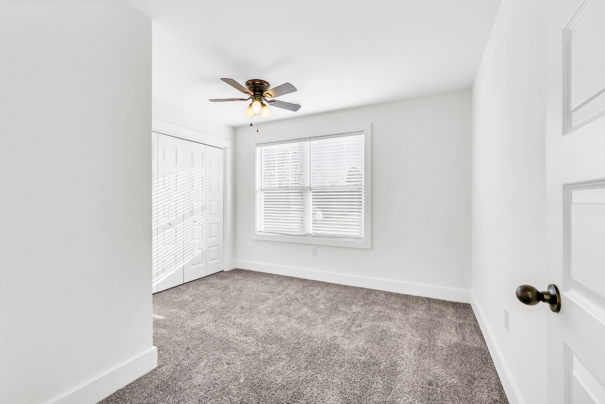 2015 Rosemary Drive Clarksville TN 37042