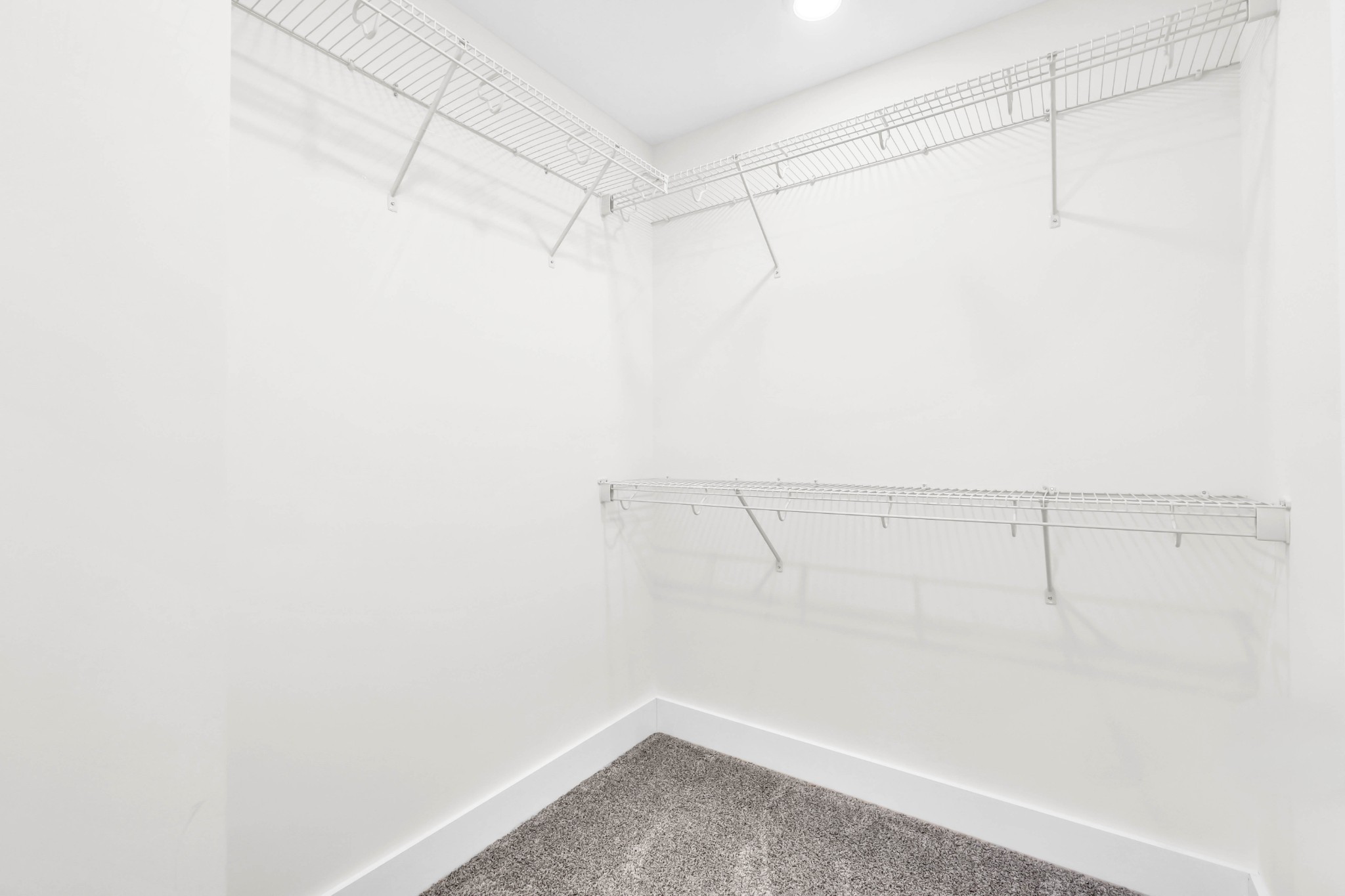2015 Rosemary Drive Clarksville TN 37042