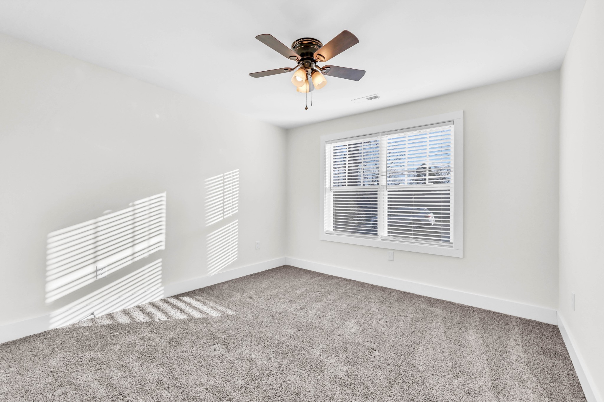 2015 Rosemary Drive Clarksville TN 37042