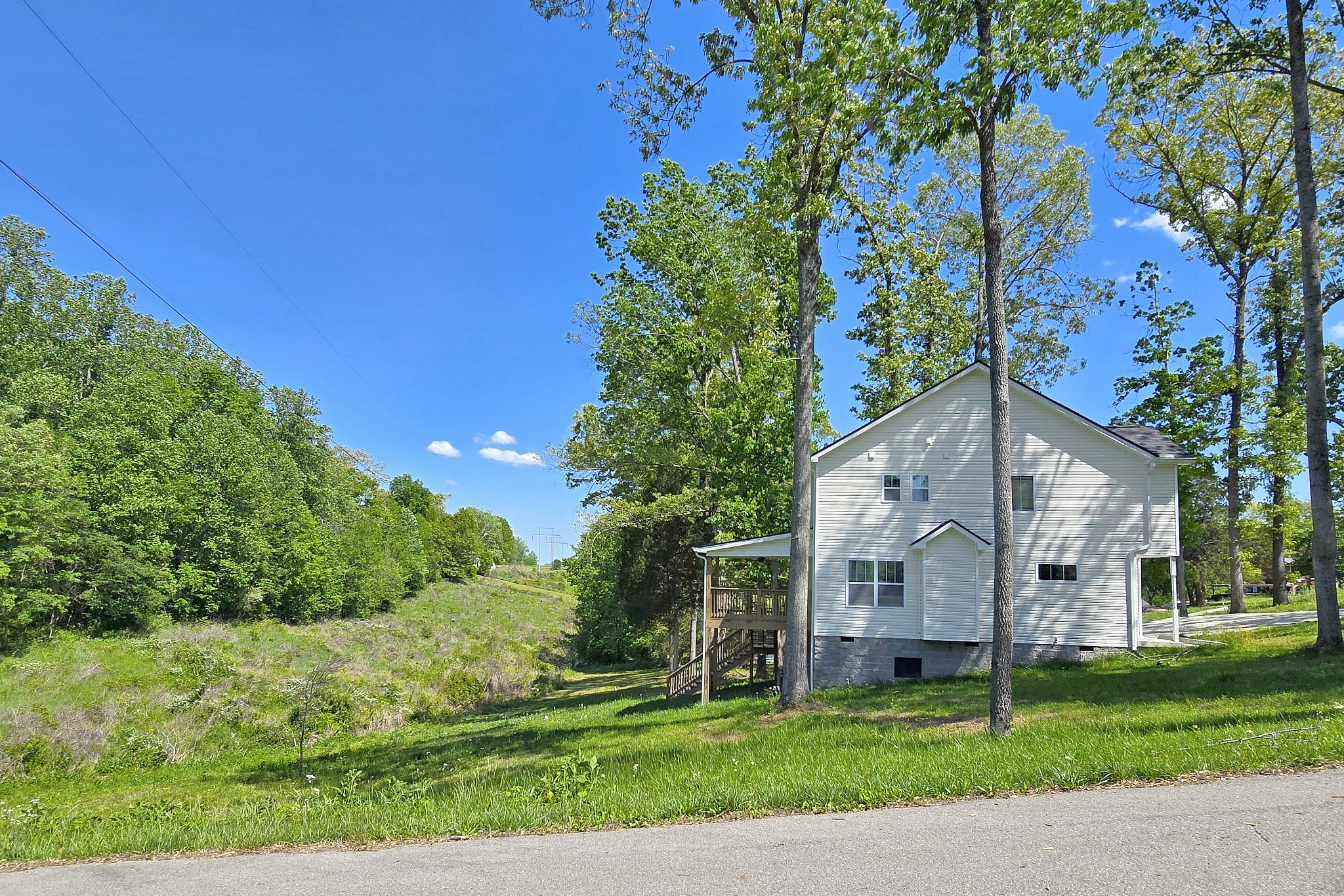 2015 Rosemary Drive Clarksville TN 37042