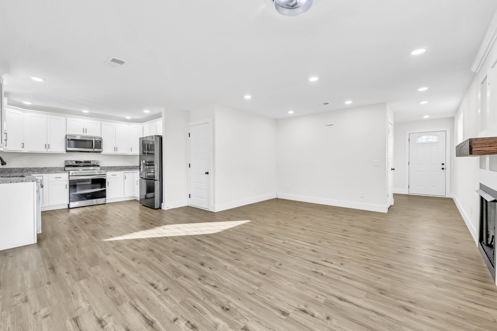 2015 Rosemary Drive Clarksville TN 37042
