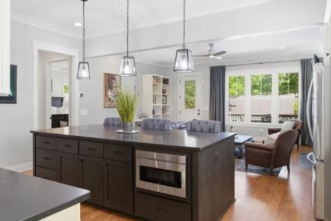 216C 38th Ave, N Nashville TN 37209