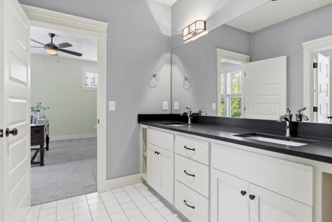 216C 38th Ave, N Nashville TN 37209