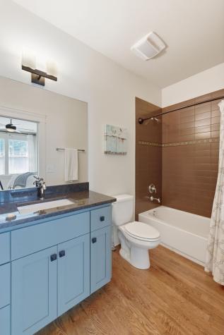 216C 38th Ave, N Nashville TN 37209