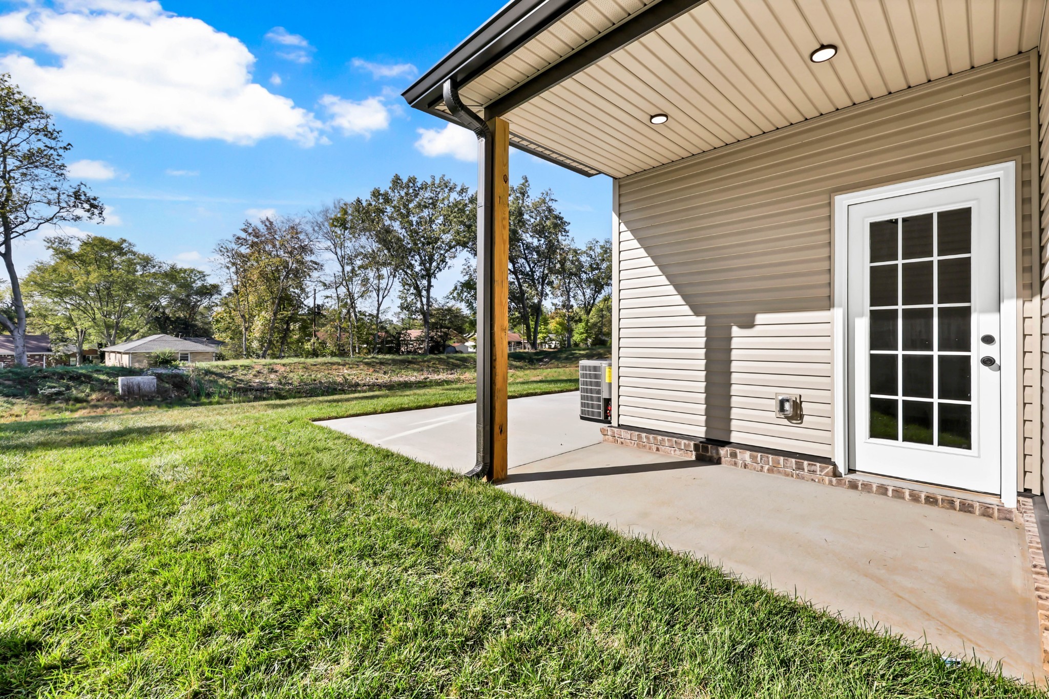 548 Charleston Cove Way Clarksville TN 37043