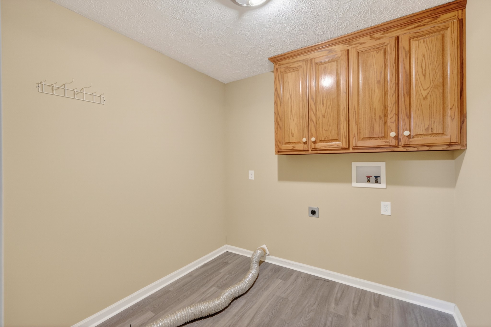 210 Matt Drive Bell Buckle TN 37020
