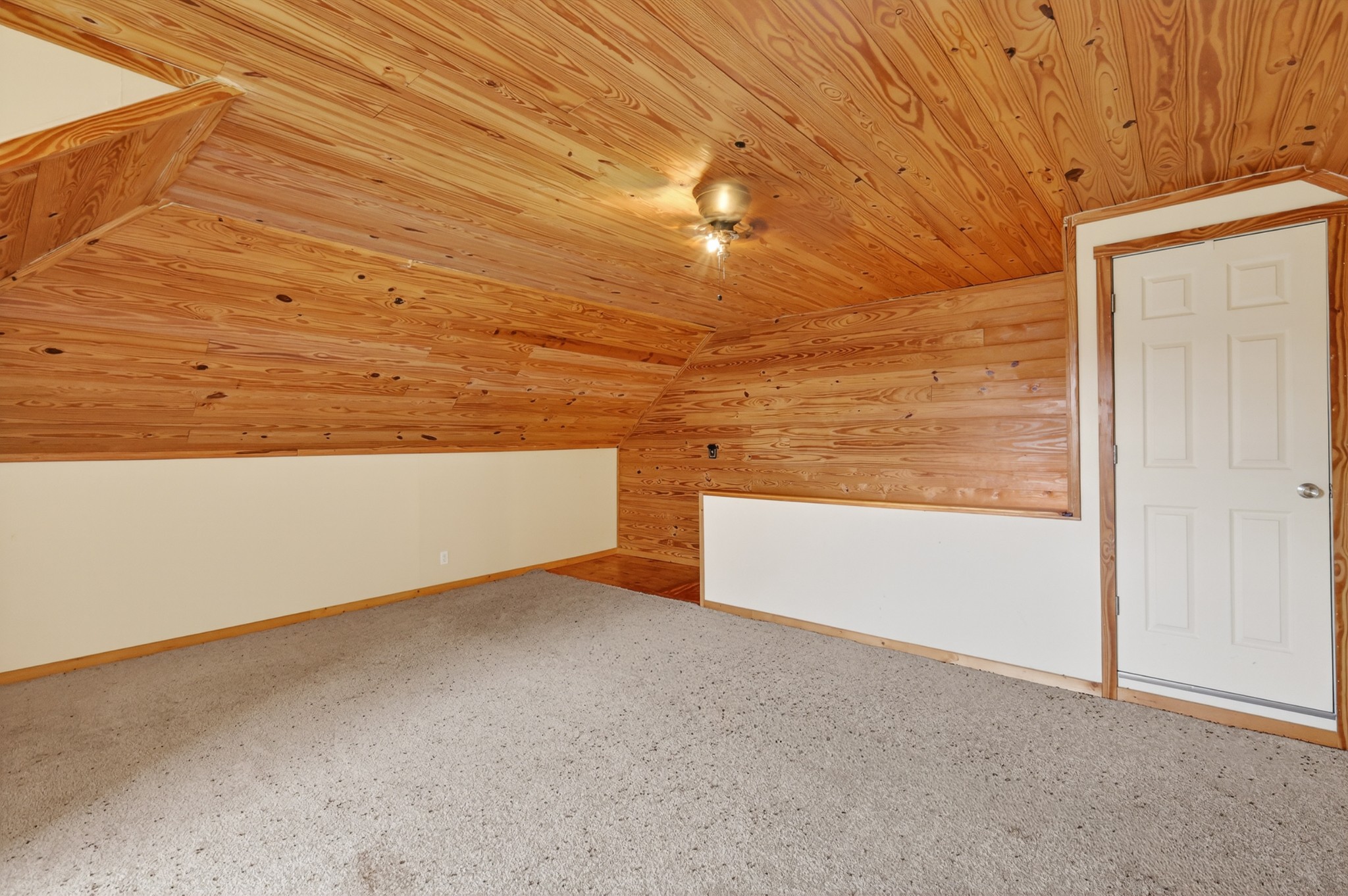 210 Matt Drive Bell Buckle TN 37020