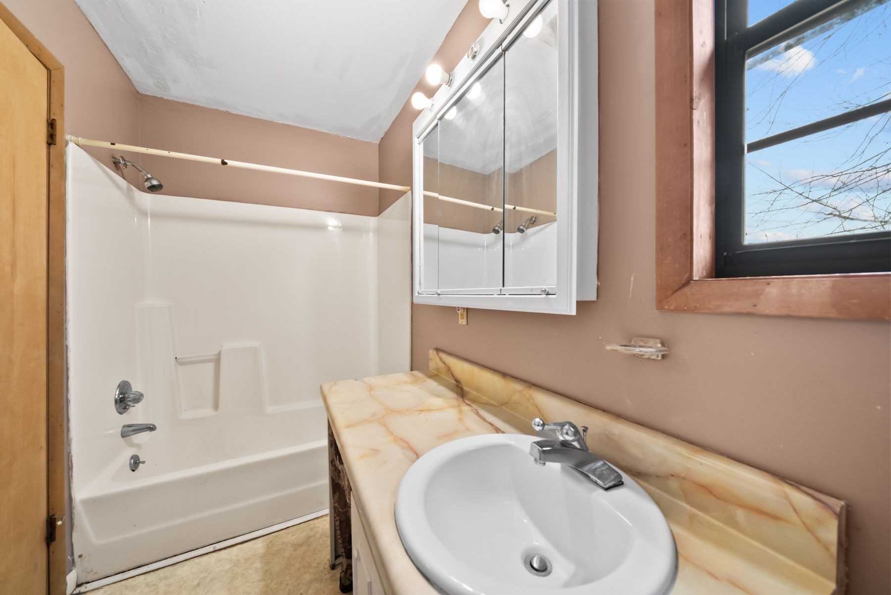 199 Lincoln Street Crossville TN 38572