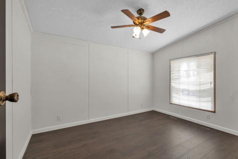 1048 Lauderdale Lane Bethpage TN 37022