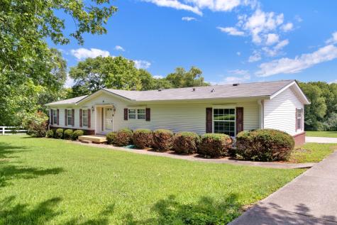 1048 Lauderdale Lane Bethpage TN 37022