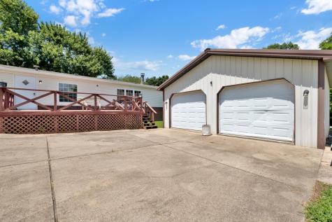1048 Lauderdale Lane Bethpage TN 37022