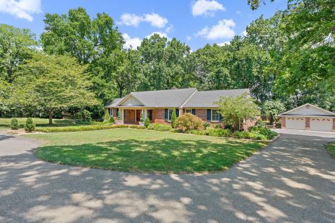 214 Hillwood Boulevard Nashville TN 37205