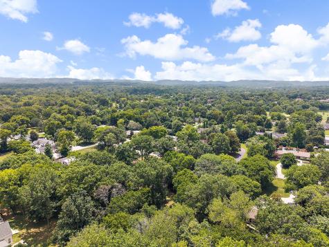 214 Hillwood Boulevard Nashville TN 37205