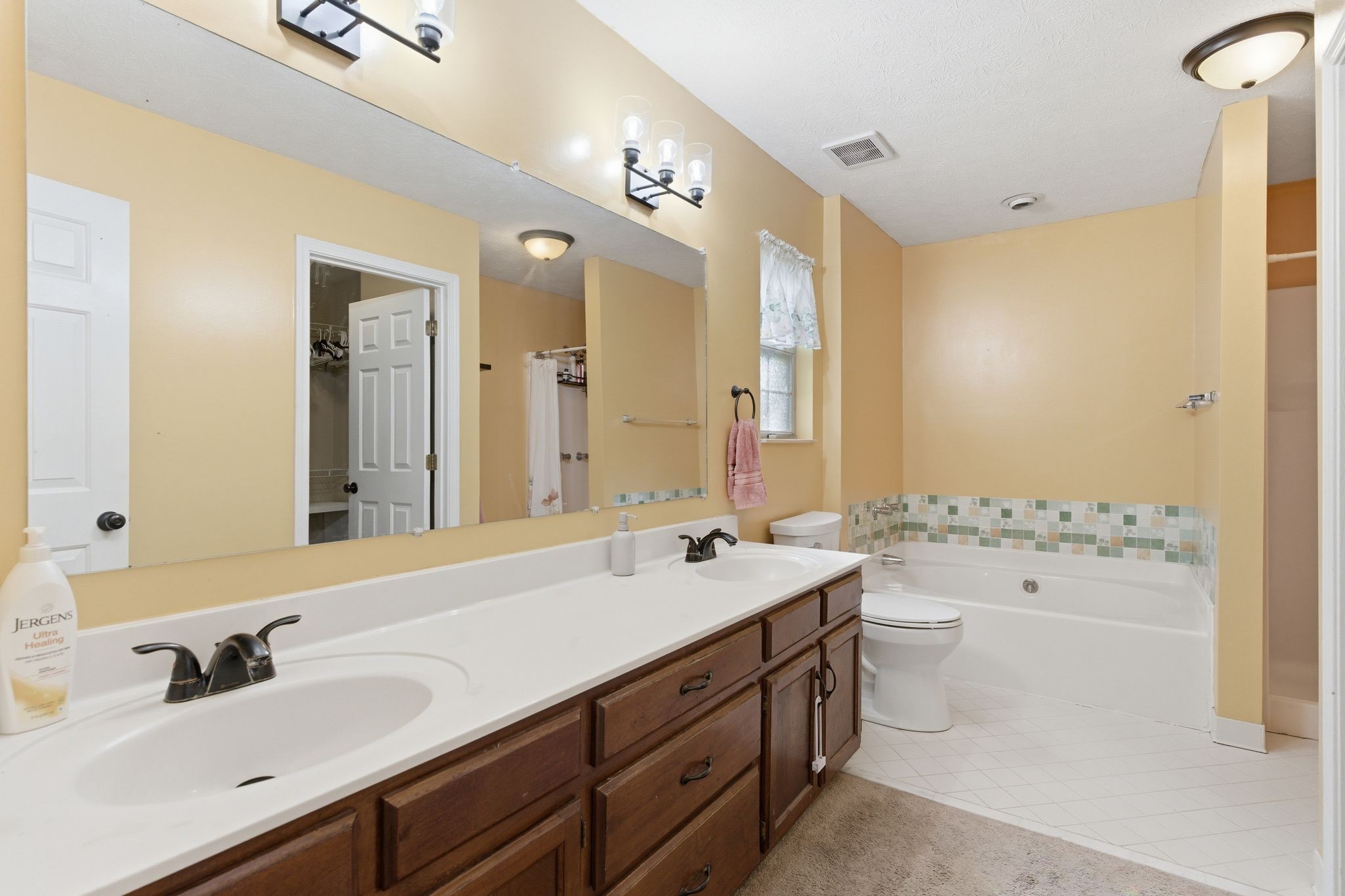 405 Newberry Court Goodlettsville TN 37072