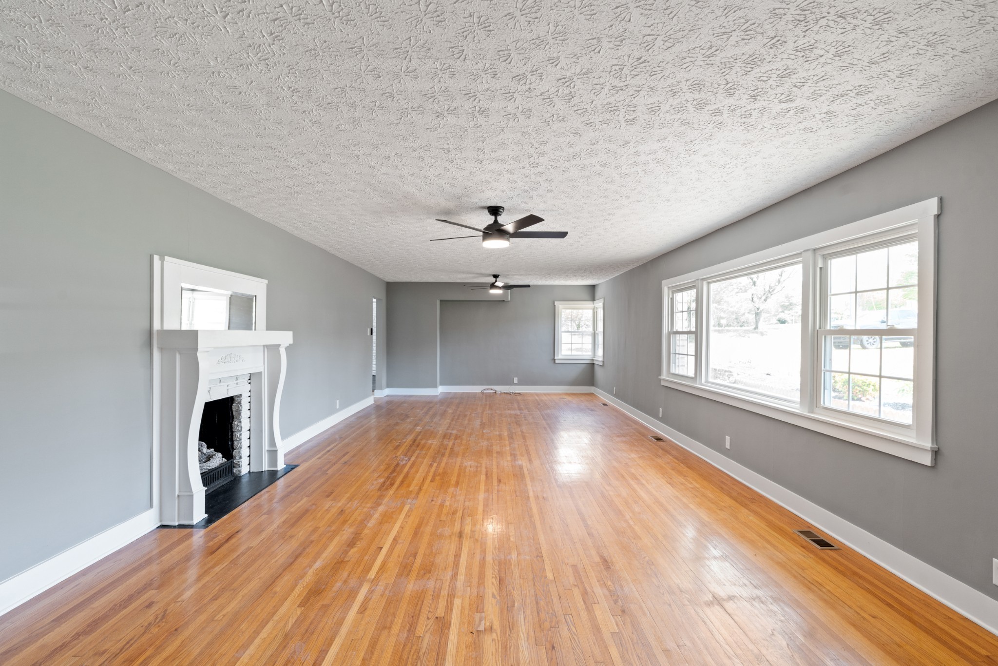 1503 5th Ave, W Springfield TN 37172