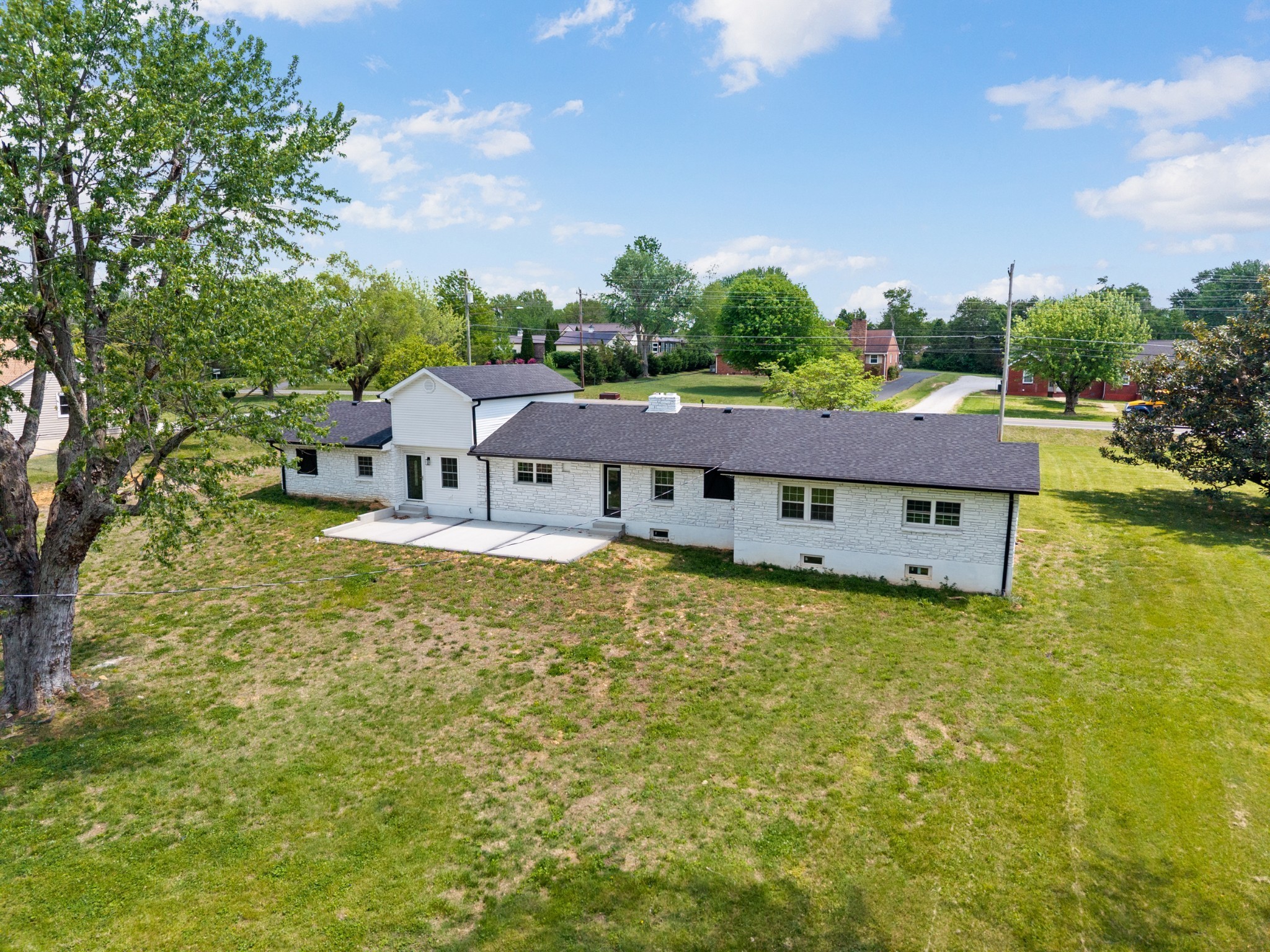 1503 5th Ave, W Springfield TN 37172