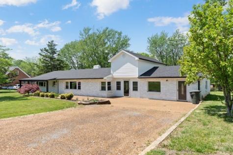 1503 5th Ave, W Springfield TN 37172