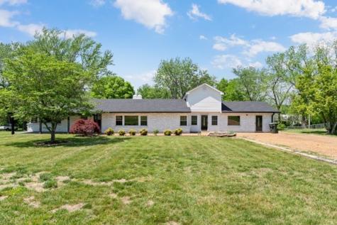1503 5th Ave, W Springfield TN 37172