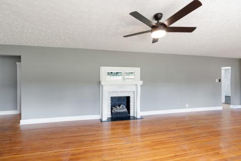 1503 5th Ave, W Springfield TN 37172
