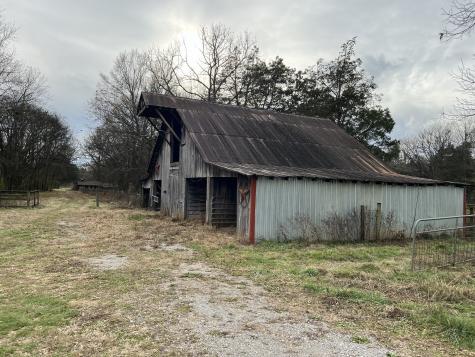 2 Pyles Road Chapel Hill TN 37034