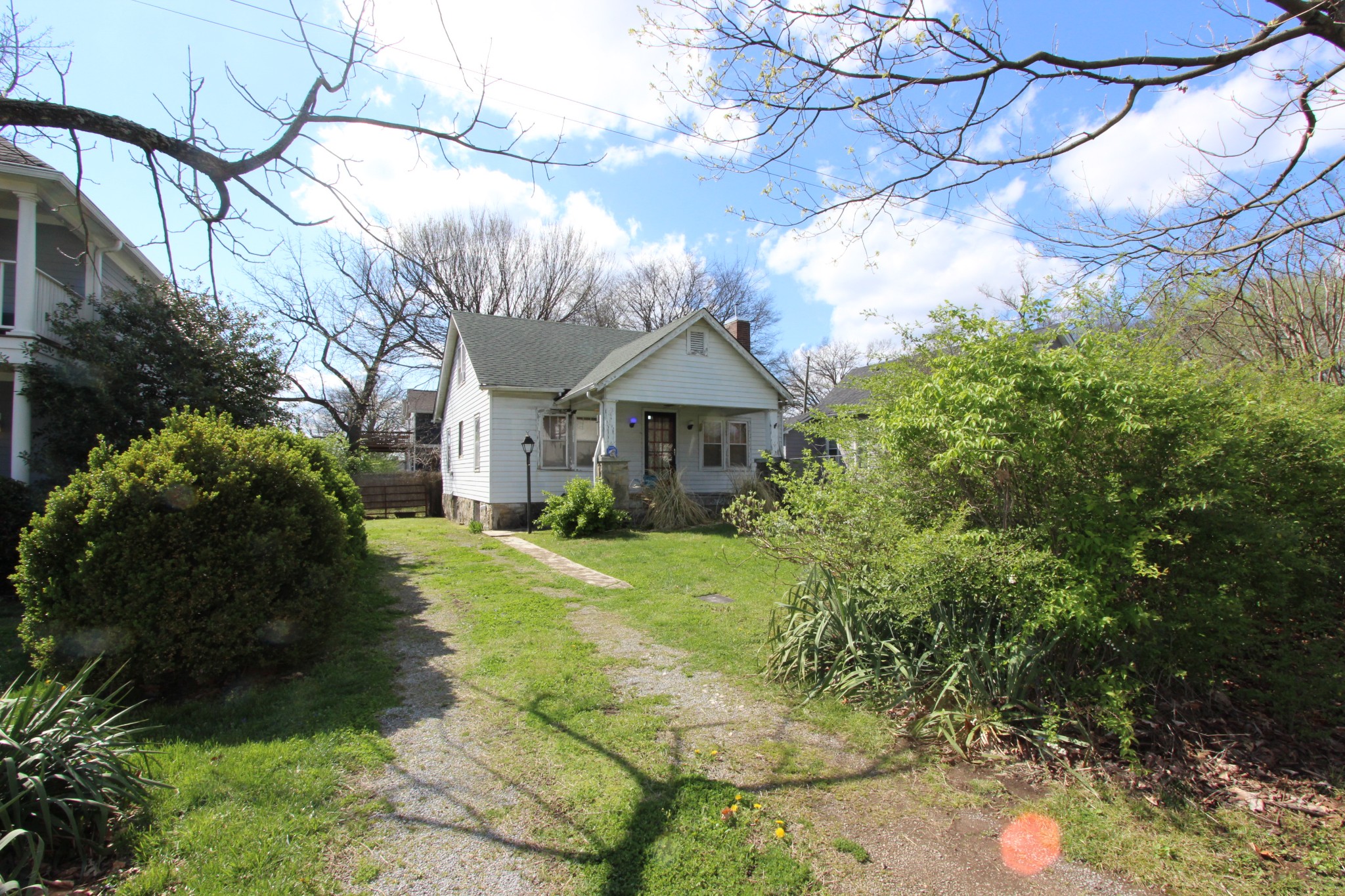 611 45th Ave, N Nashville TN 37209