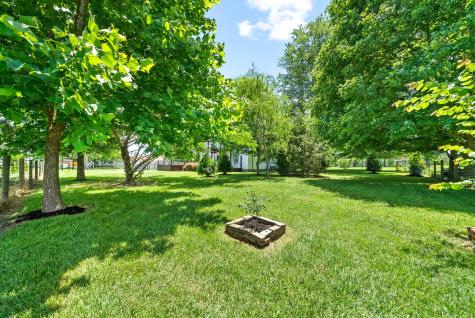 3717 Atkins Road Cedar Hill TN 37032