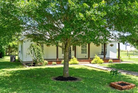 3717 Atkins Road Cedar Hill TN 37032