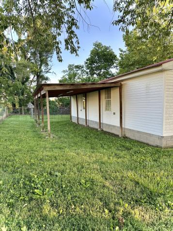 3717 Atkins Road Cedar Hill TN 37032