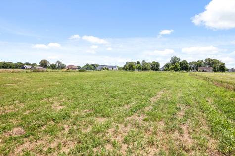 3717 Atkins Road Cedar Hill TN 37032