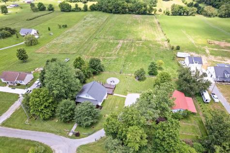 3717 Atkins Road Cedar Hill TN 37032