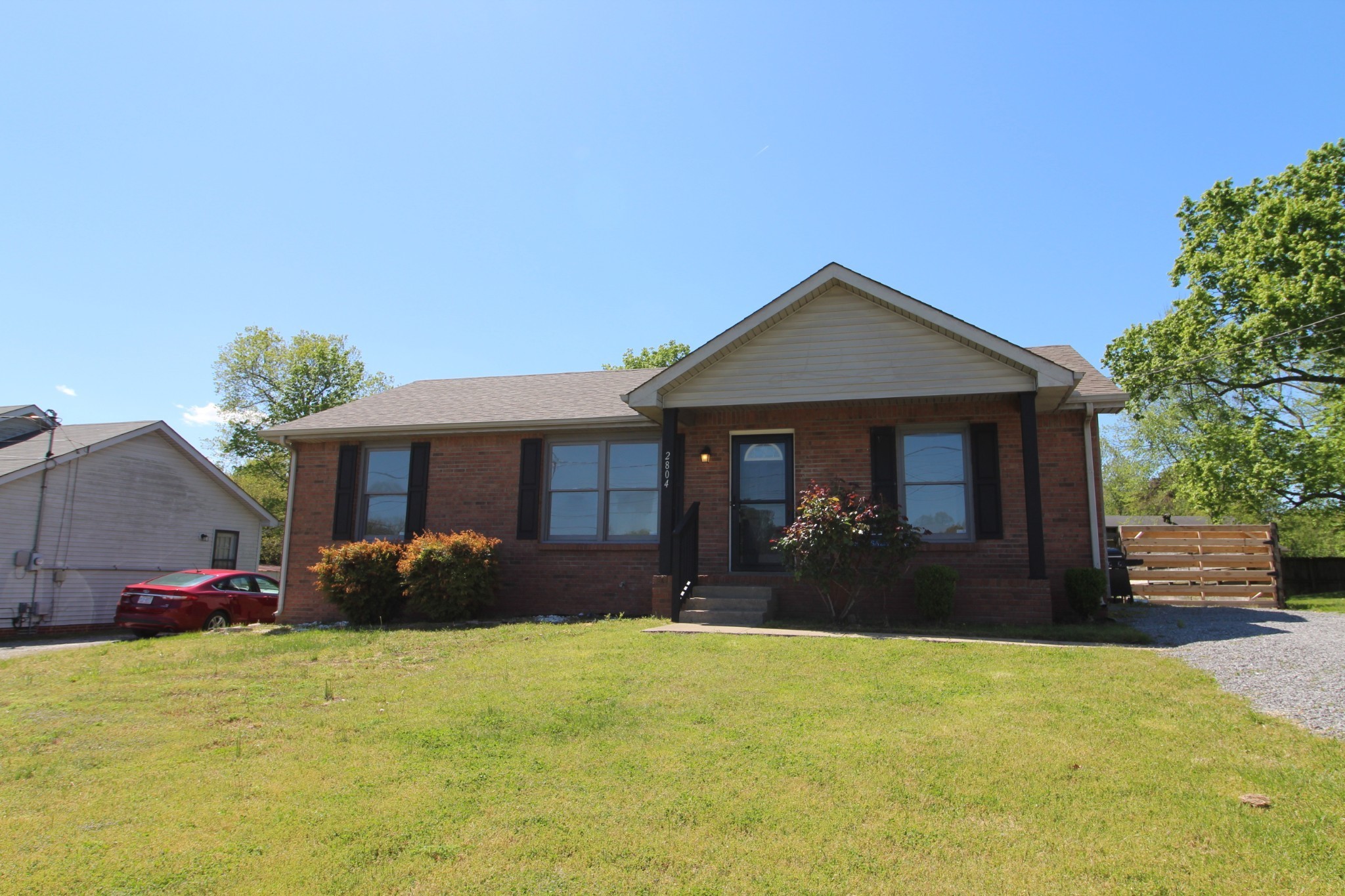 2804 Summertree Lane Clarksville TN 37040