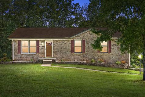 1237 Cottonwood Drive Clarksville TN 37040