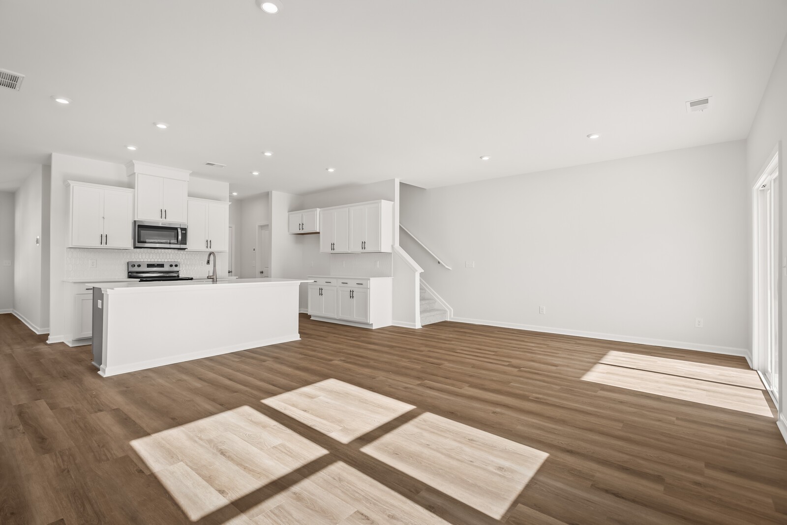 2128 Cheltenham Place Columbia TN 38401