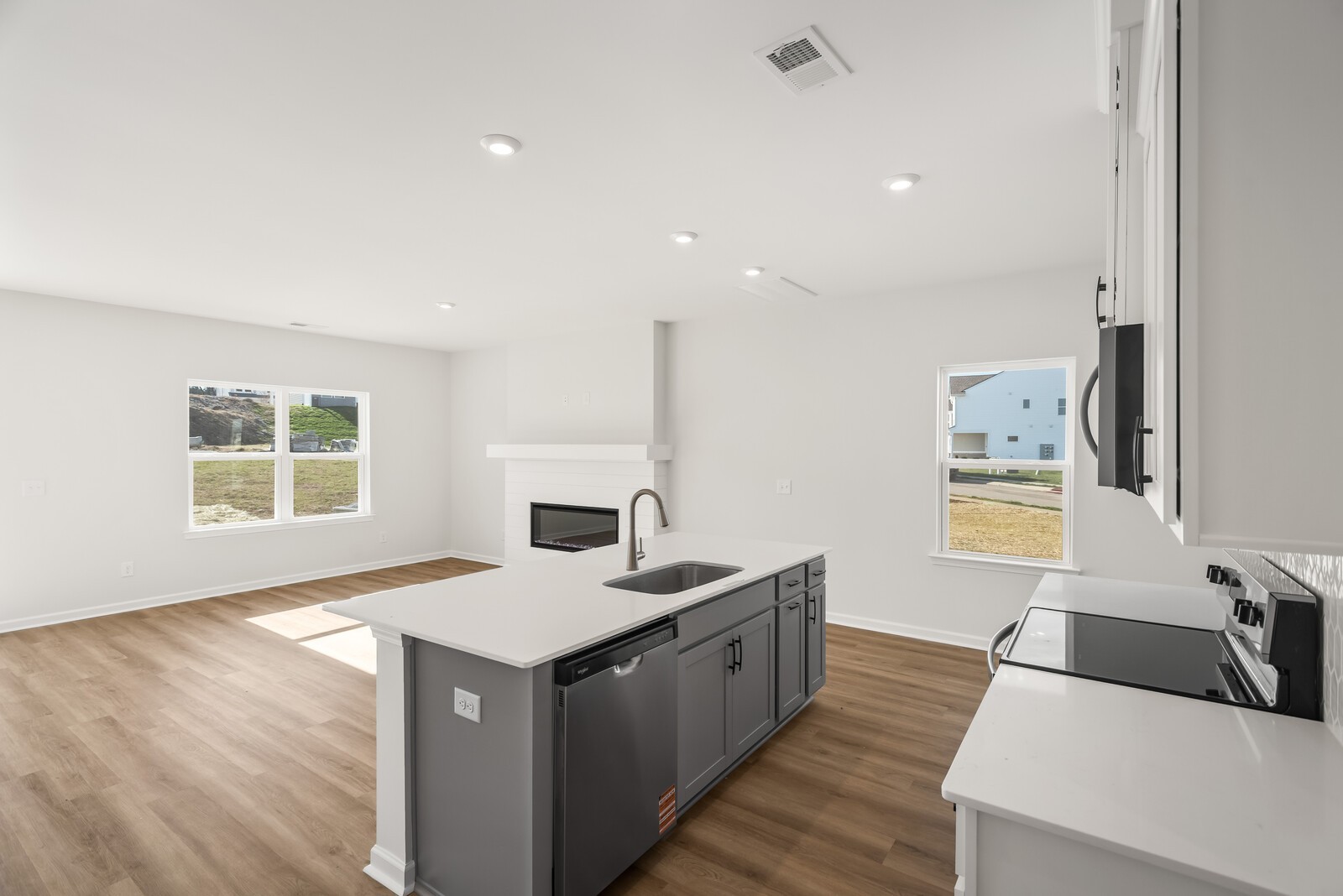 2128 Cheltenham Place Columbia TN 38401