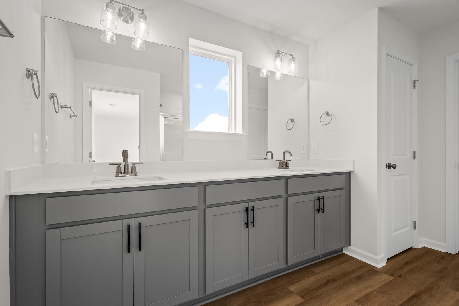 2128 Cheltenham Place Columbia TN 38401