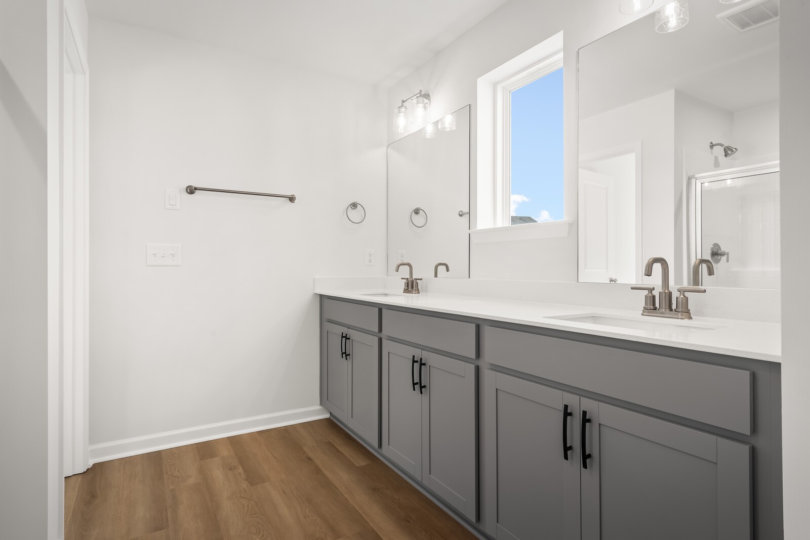 2128 Cheltenham Place Columbia TN 38401