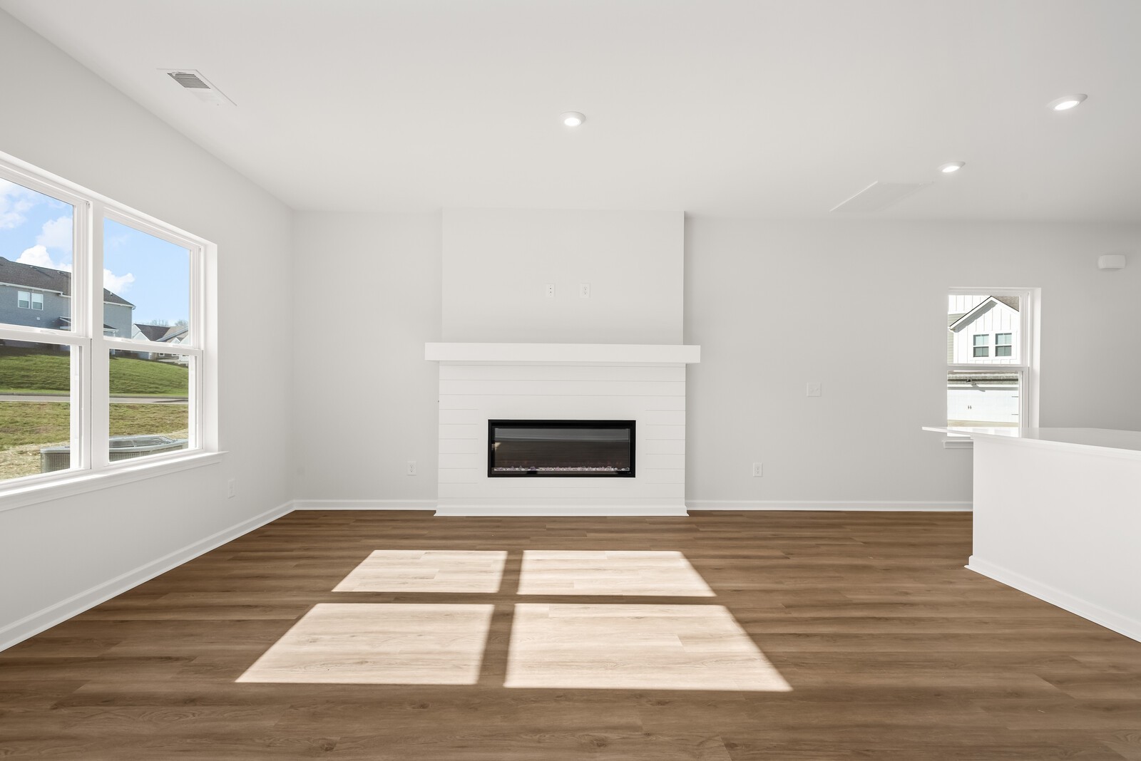 2128 Cheltenham Place Columbia TN 38401