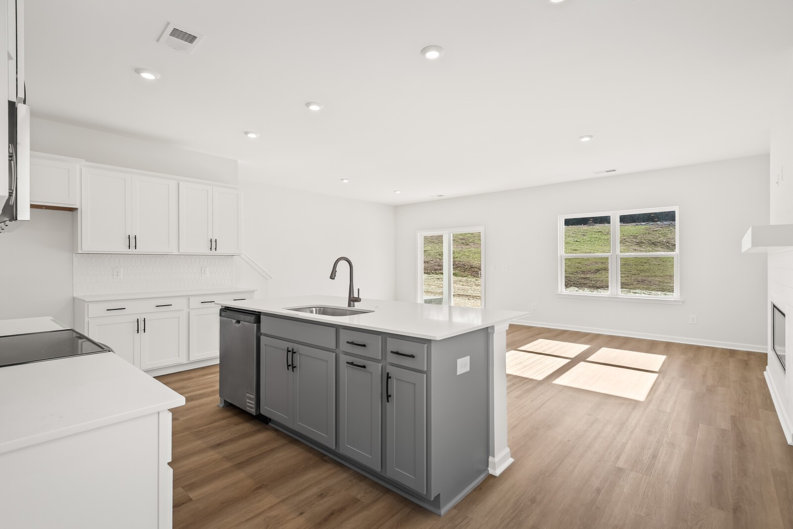 2128 Cheltenham Place Columbia TN 38401