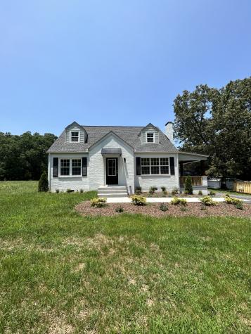 810 W Lincoln Street Tullahoma TN 37388