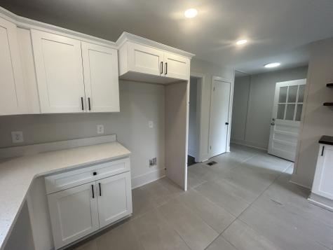 810 W Lincoln Street Tullahoma TN 37388