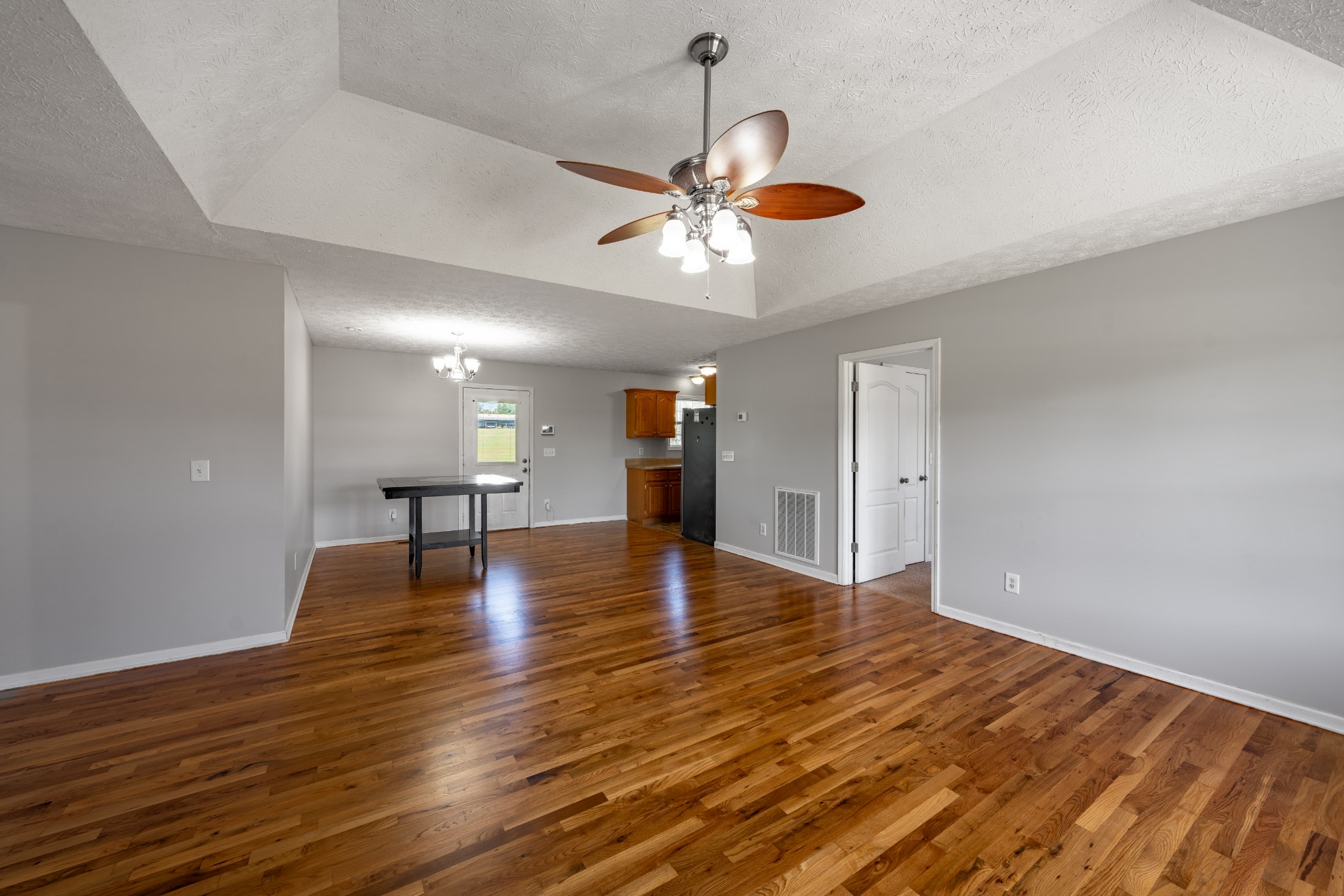 491 White Road Portland TN 37148