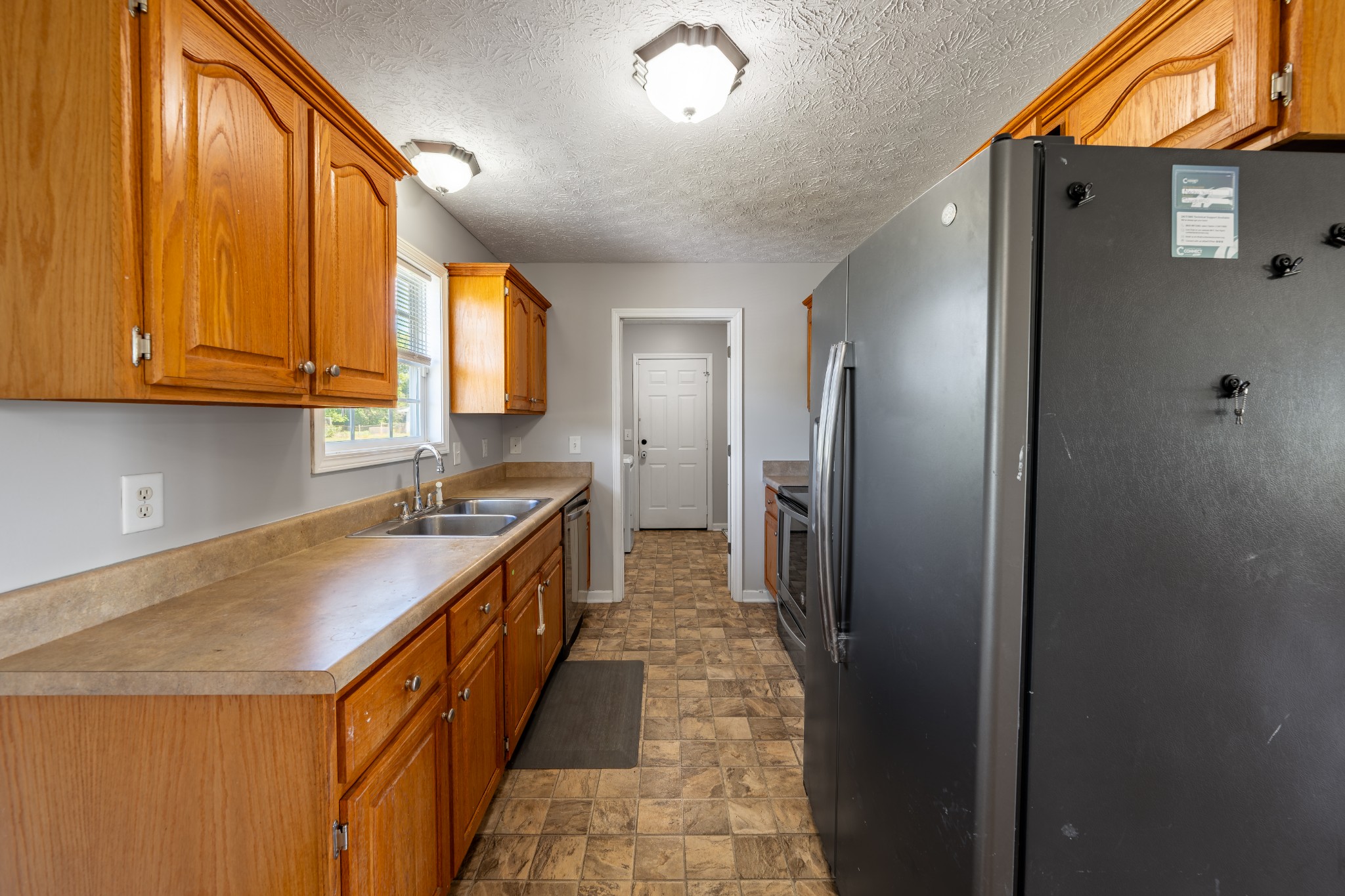 491 White Road Portland TN 37148