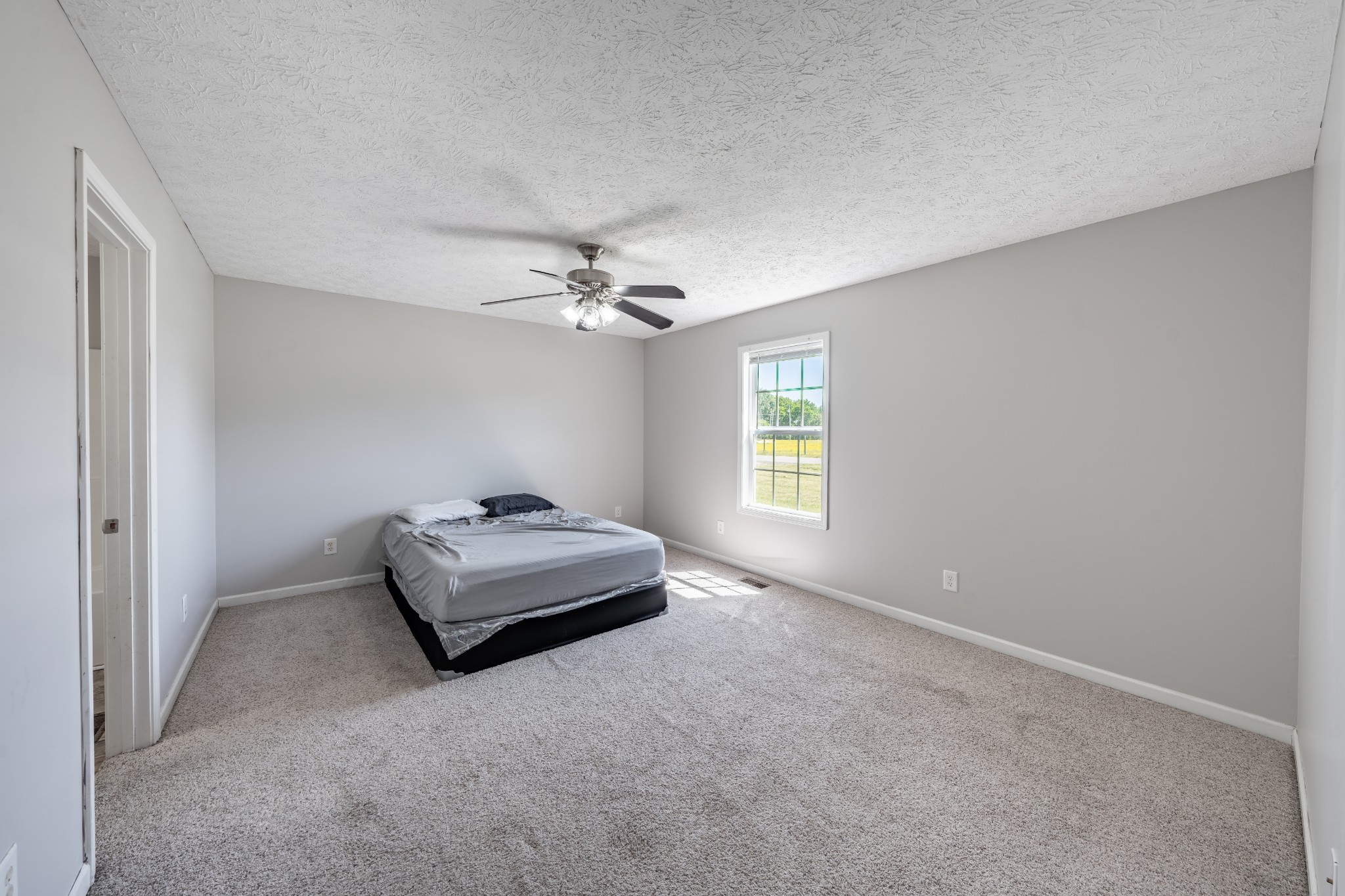 491 White Road Portland TN 37148